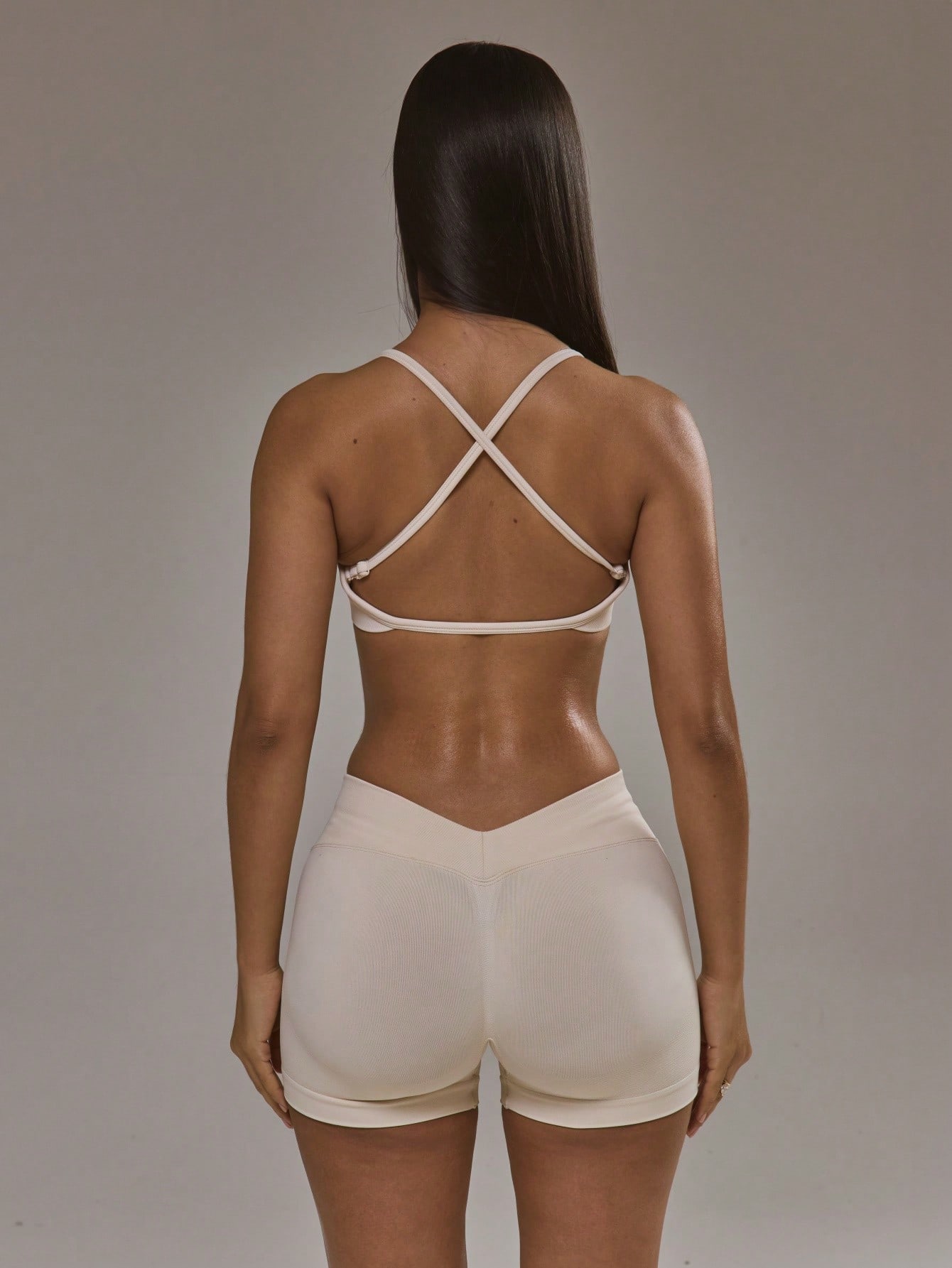 Cross Back Sports Bra & Scrunc - Yoga Fitness Outfit avaliação e preço